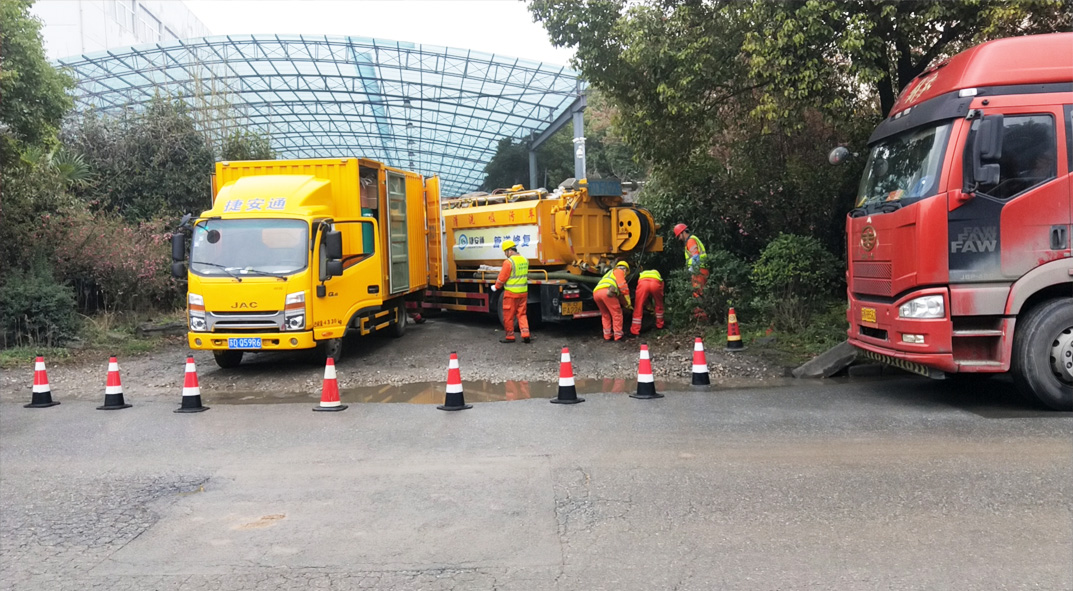 乌兰察布成区雨污水管网“四位一体”检测疏通项目